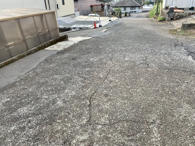 前面道路です。セットバックが必要です。