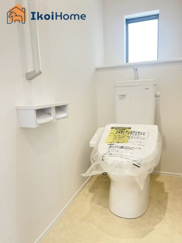 ◆同社施工例◆トイレが2か所あるので夜中も安心です。朝のトイレ渋滞も心配いりません。