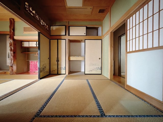 ■和室｜フローリングでは感じることのできない圧倒的な寛ぎやすさを実感してください。周りを気にせず寝そべれば心地の良い時間を過ごせます♪