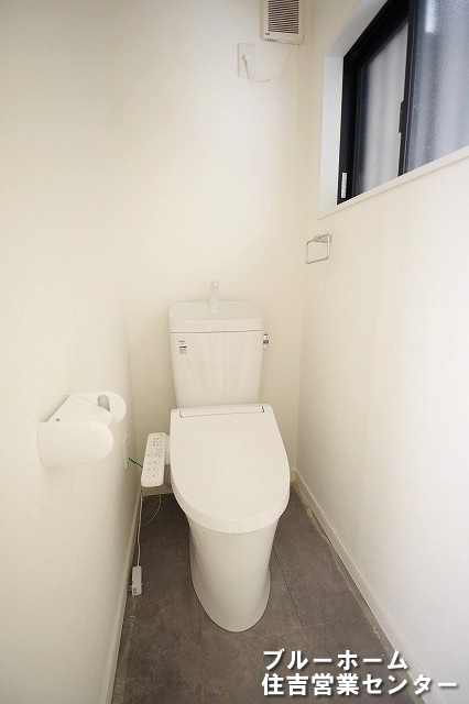 トイレは1階と3階の2ヶ所あります！