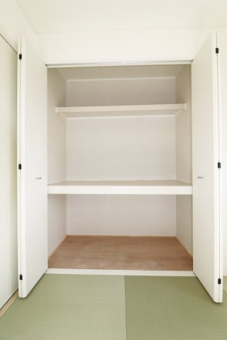 【須賀川市和田字立石　　　２号棟　　　須賀川第3小学校、須賀川第３中学区の和室】