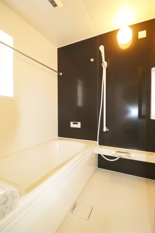 【須賀川市和田字立石　　　２号棟　　　須賀川第3小学校、須賀川第３中学区のトイレ】