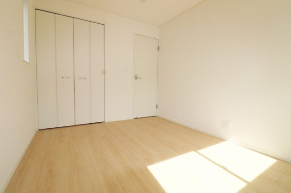 【須賀川市和田字立石　　　２号棟　　　須賀川第3小学校、須賀川第３中学区の内装】