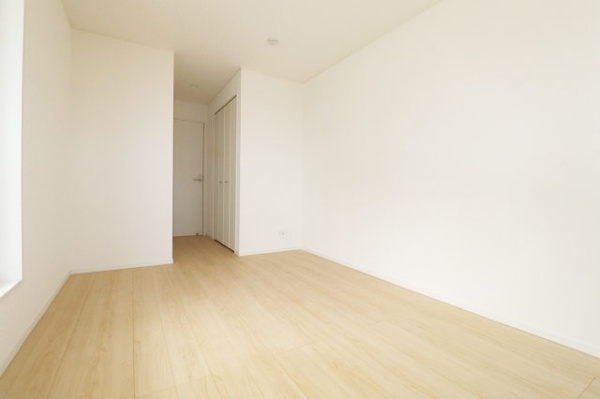 【須賀川市和田字立石　　　２号棟　　　須賀川第3小学校、須賀川第３中学区のバルコニー】