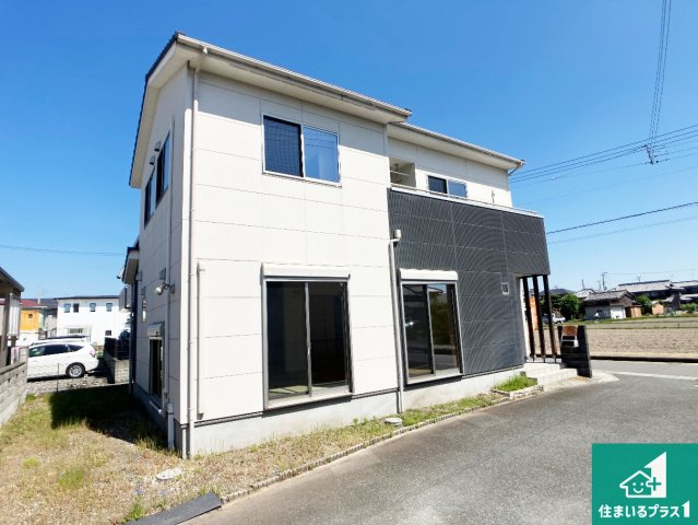 現地外観写真、子育てがしやすい住環境！