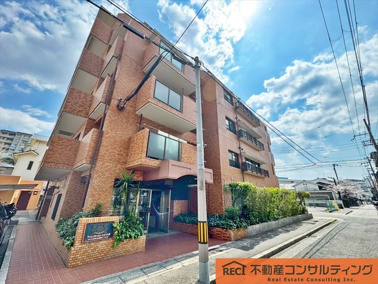 外観：328000625295