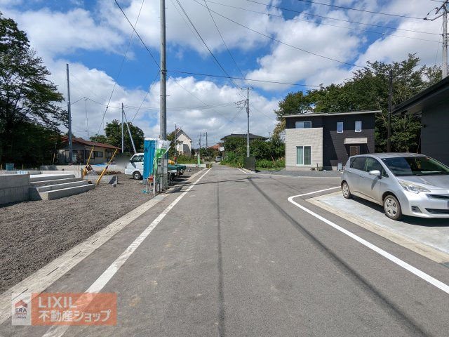 【前面道路】道の広さ・日当たりなど、ご確認ください。　