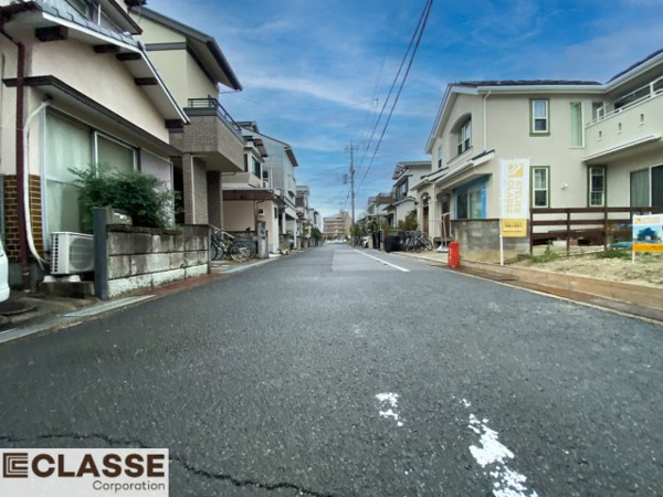 【城陽市平川長筬　売土地　建築条件付きの前面道路含む現地写真】