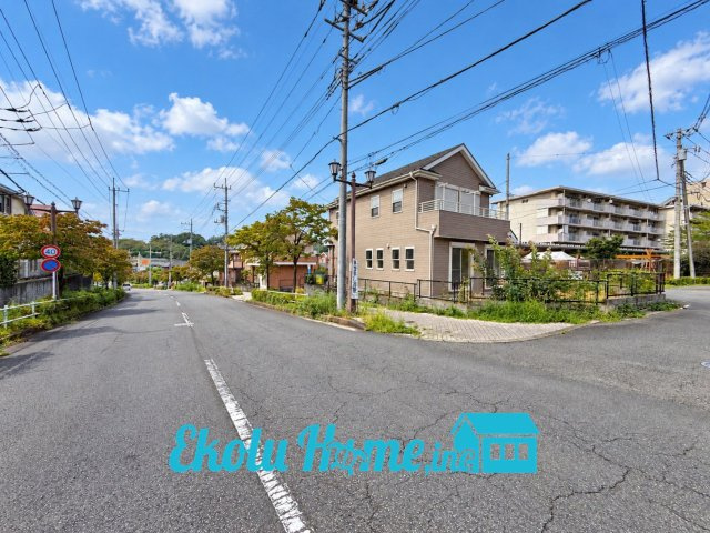 2026年9月　撮影　※空はCG加工しています。