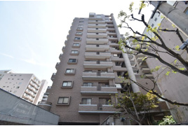 アーバンパレスアクア大濠の外観