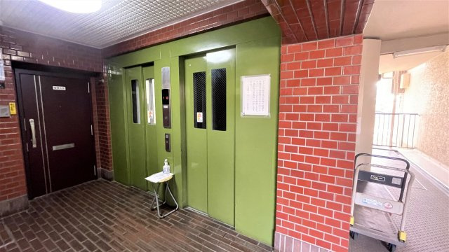 エレベーターがあります