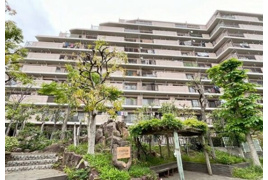 朝日プラザ鳩ケ谷クレセントの外観