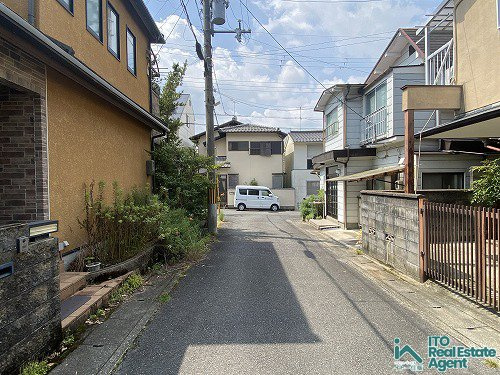 前面道路含む現地写真