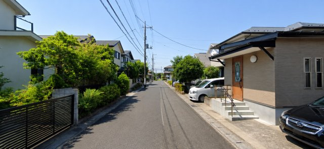 静かな街並みのちはら台。　遊歩道や公園も多く子育て世代にも優しい環境です。