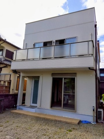 眺望が素晴らしく屋上から富士山・駿河湾が望めます。