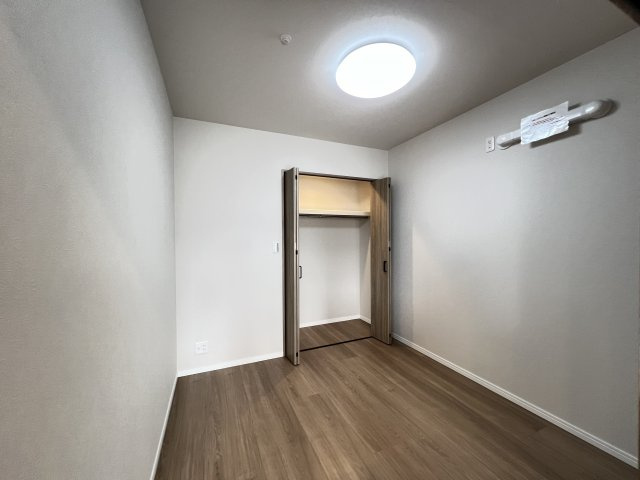 洋室4帖　クローゼット付き