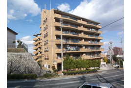 ネオハイツ皇子が丘の外観