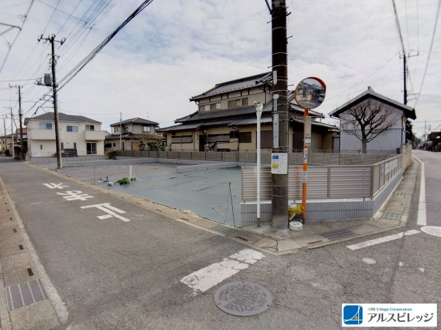 外観：311002324555