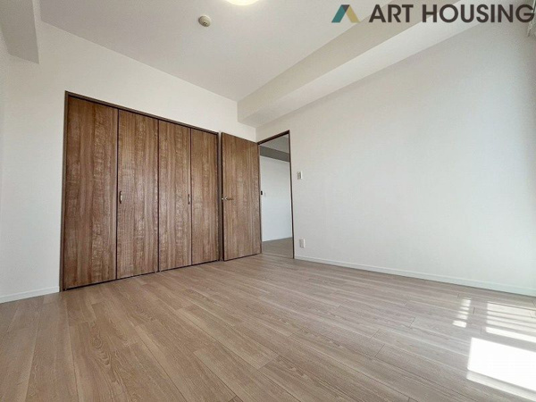 【プレヴィオ橋本の洋室】