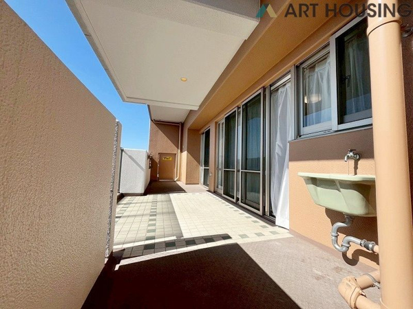 【プレヴィオ橋本のバルコニー】