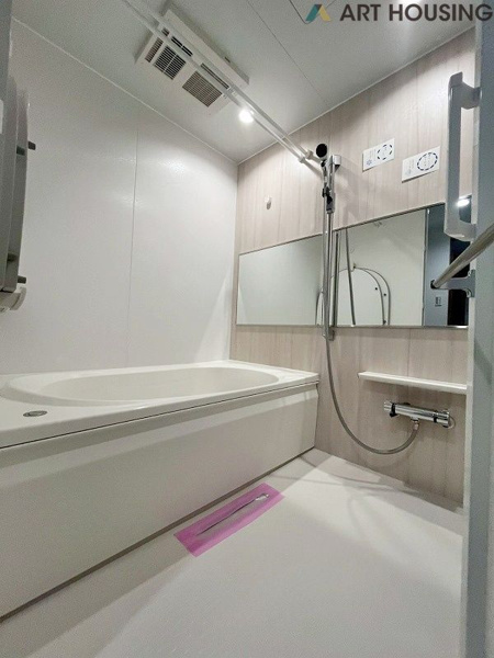 【プレヴィオ橋本の浴室】