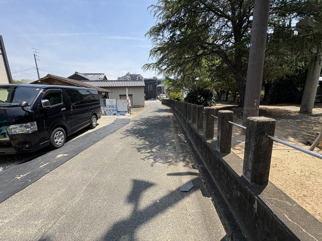 現地写真。前面道路です。
