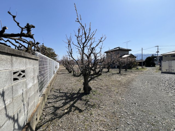 【南アルプス市西南湖　売地の外観】