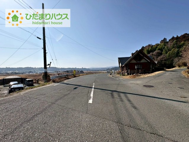 たっぷりの陽光と心地よい風が舞い込む住まい♪