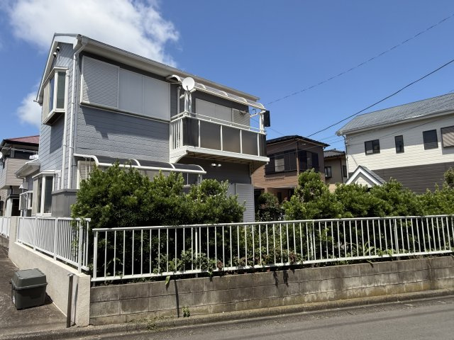 周辺には高い建物がなく陽射しがたっぷり届きます！