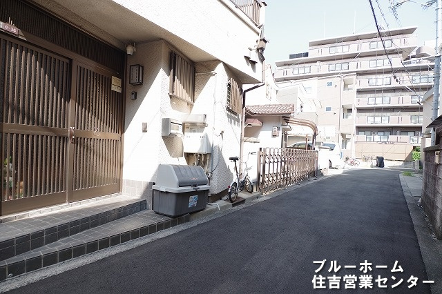 別角度からの前面道路です！