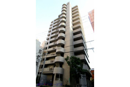 グランコート西中島の外観