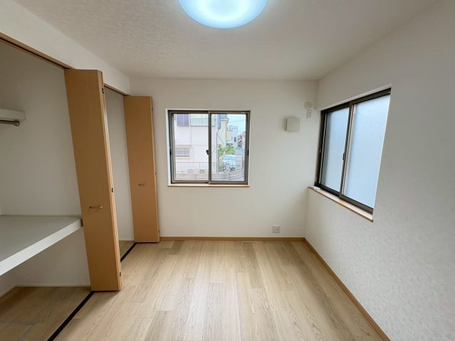 全居室収納付きで、お部屋がすっきり片付きます。