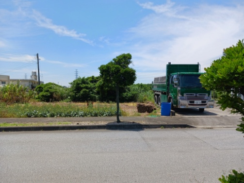 前面道路含む現地写真