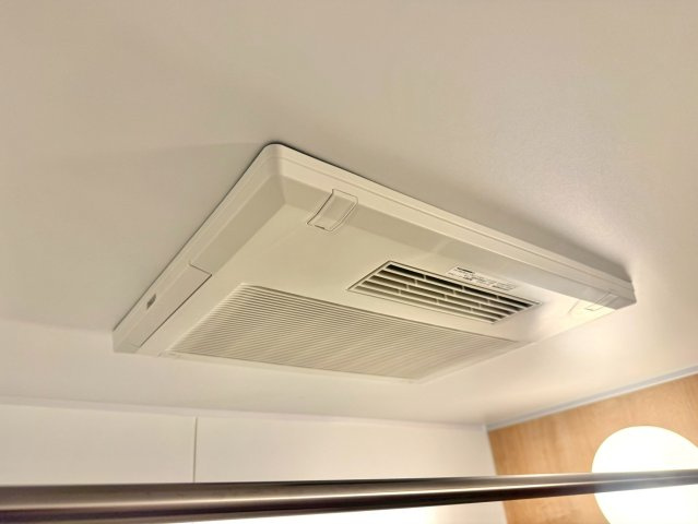 換気乾燥暖房機付