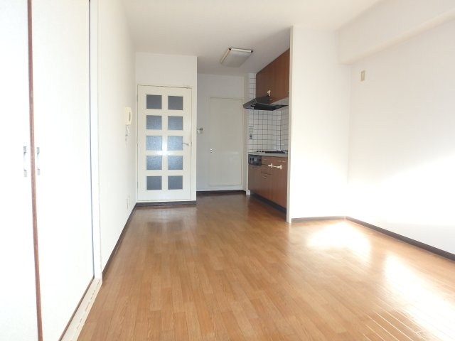 リビングダイニング