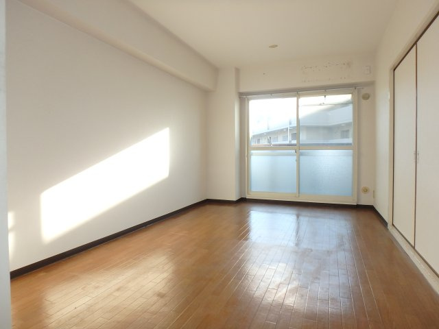 ゆったり過ごせるリビングです