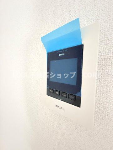ＴＶモニター付インターホンでセキュリティ面にも配慮。小さなお子様のお留守番でも安心なアイテムです。