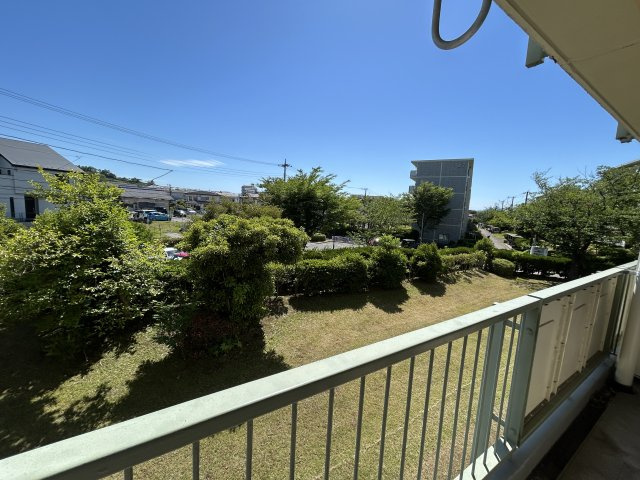 お洗濯物が良く乾くバルコニーです。