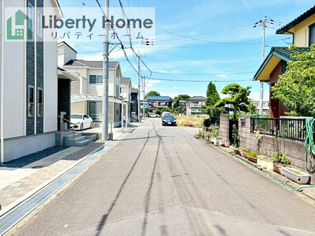 前面道路含む現地写真