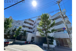 ライオンズマンション甲子園口二見町の外観