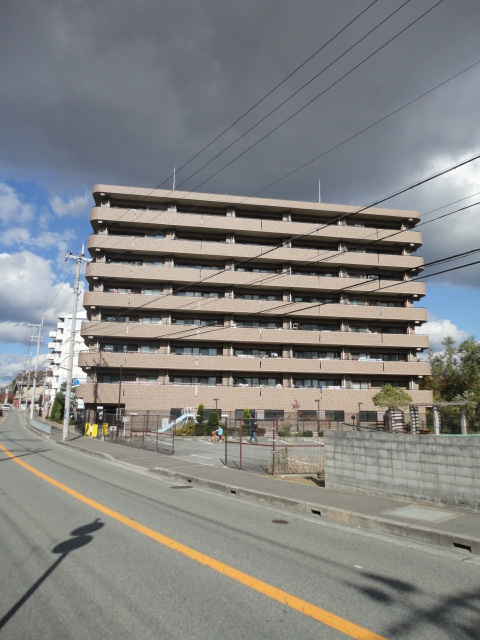 ライオンズマンション川西滝山