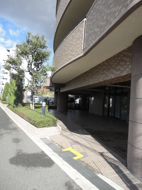 ライオンズマンション川西滝山