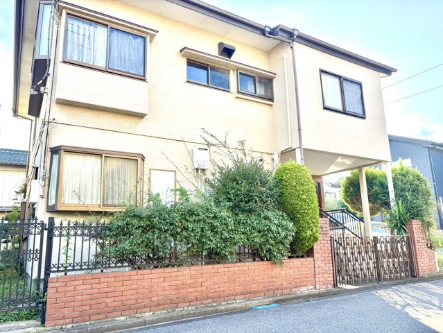 豊富な間取り参考プランあり！お気軽に自由設計相談できます！　当社施工完成建物をモデルとしてご内覧可！