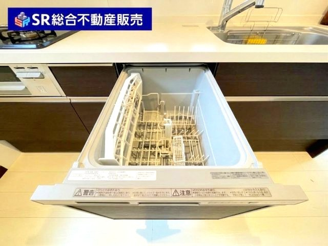 食洗機があり洗い物の手間が省けます♪（AIで残置物削除）