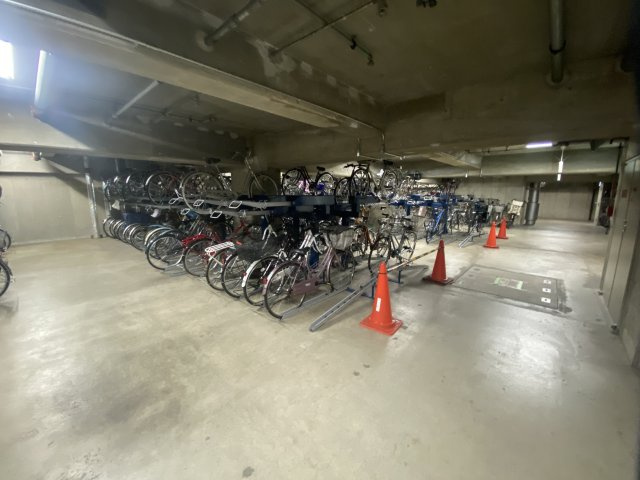 駐輪場