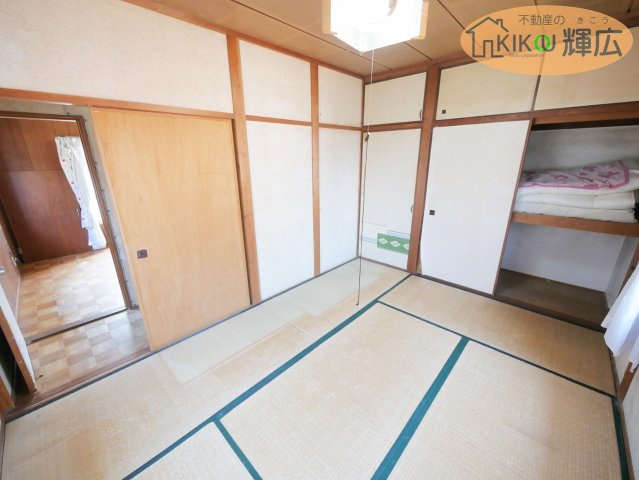 2F：和室は約6畳ございますので、寝室としても最適ですね