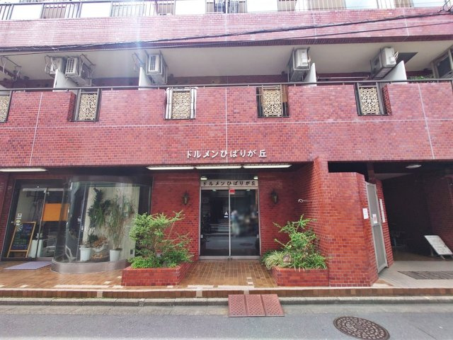 安心して暮らせるオートロックを備えたマンション