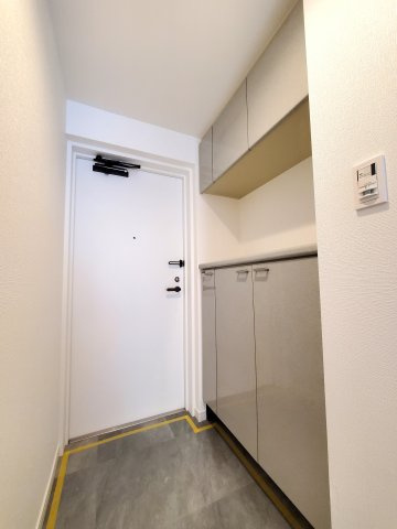 シンプルで使いやすい玄関です