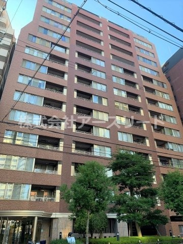 外観：327002223222