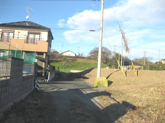 教育・商業施設が整った閑静な住宅街です。セブンイレブンまで徒歩約8分(600ｍ)！